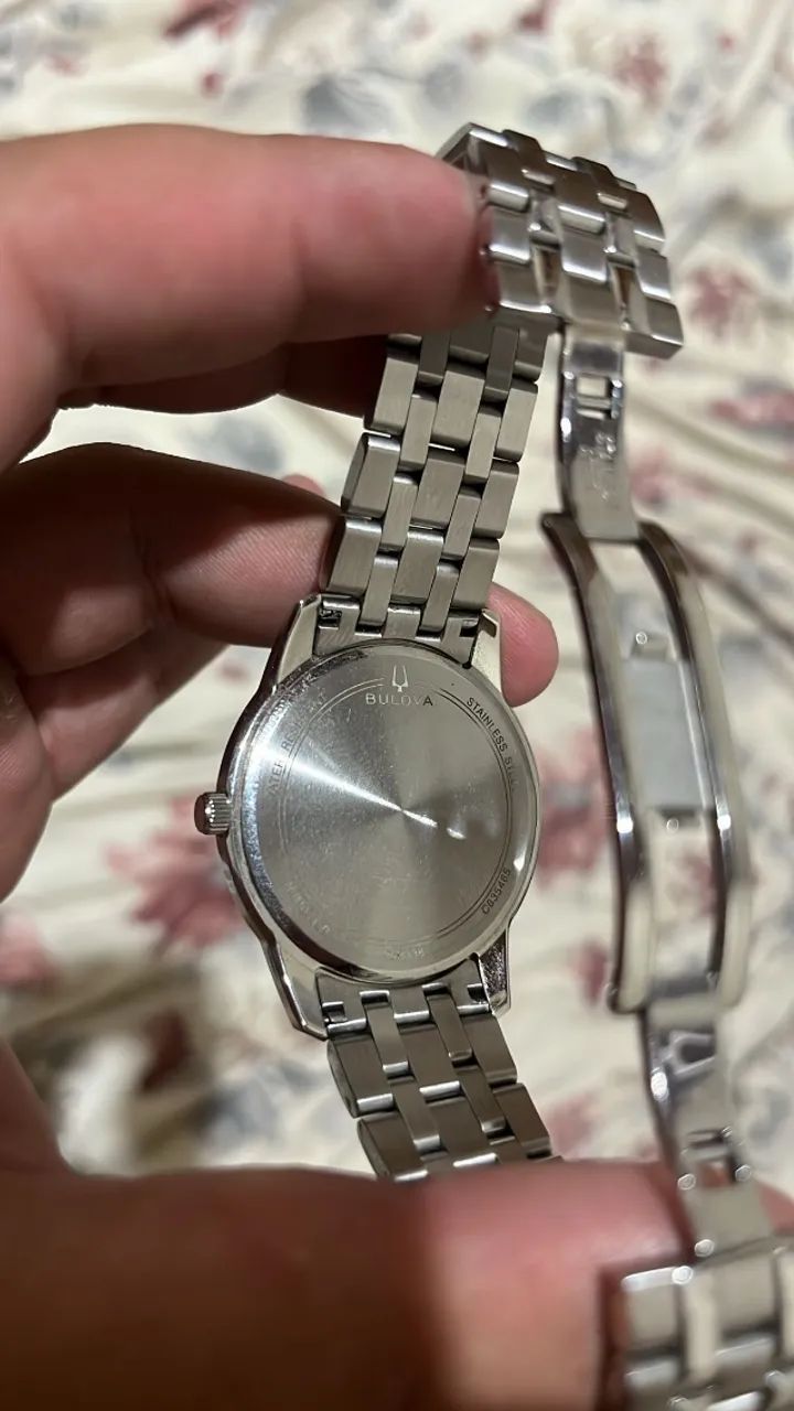 Relógio Bulova Classic sutton 96B338