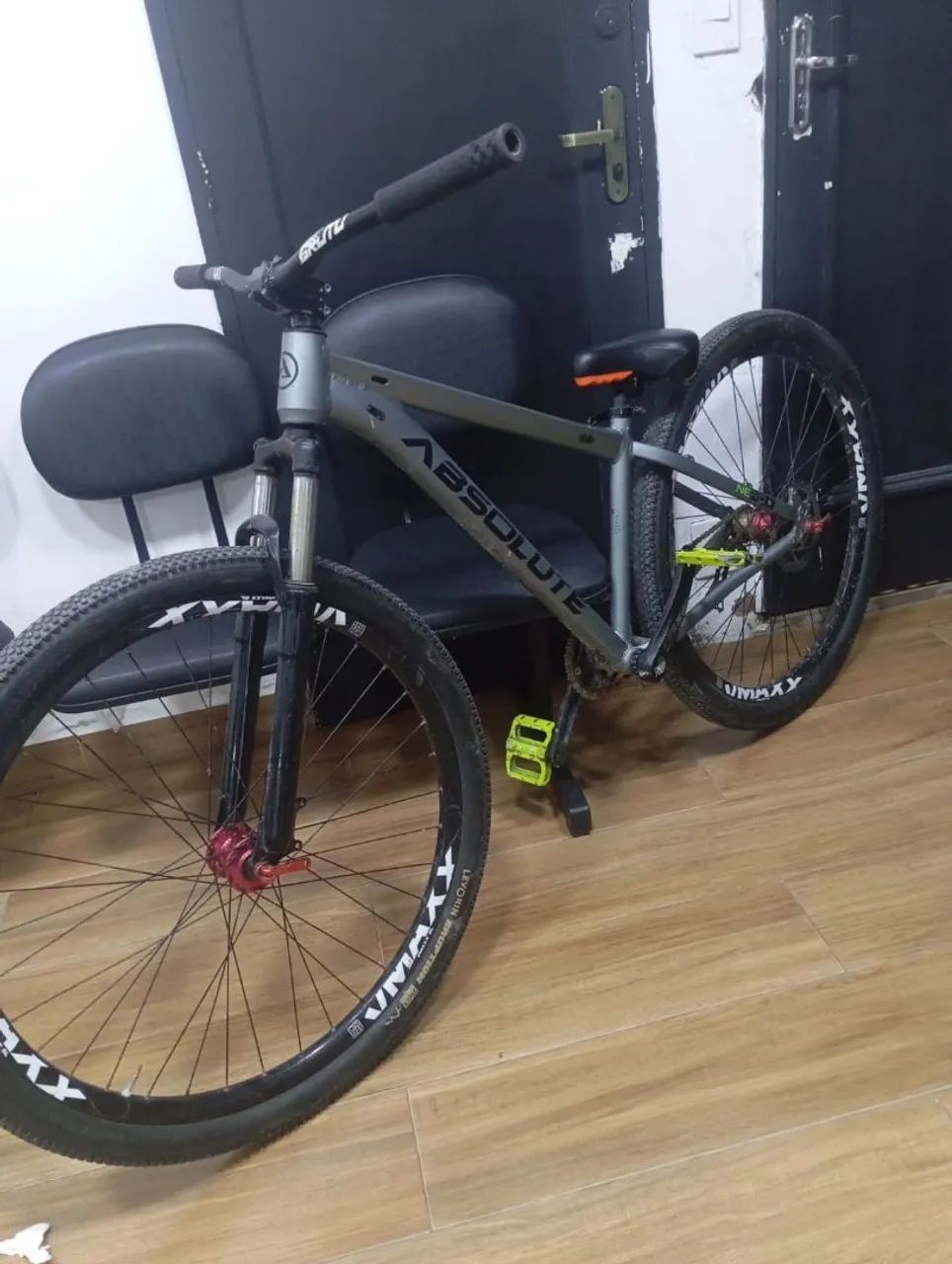 vendo bike Absolut aro 29 - Foto 6