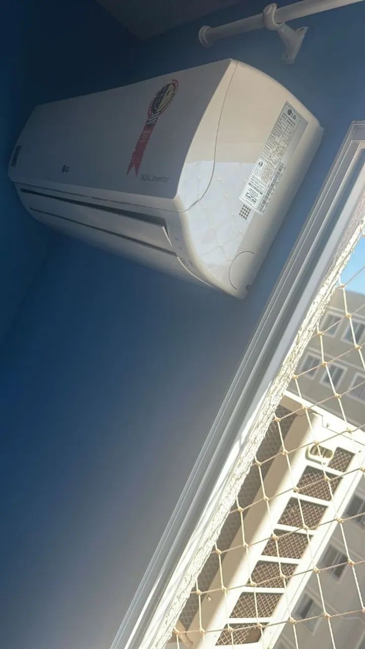 Split 9000 BTUs LG Dual Inverter