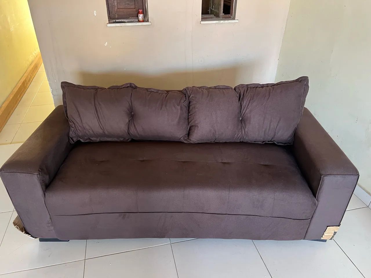 Sofá de 03 lugares