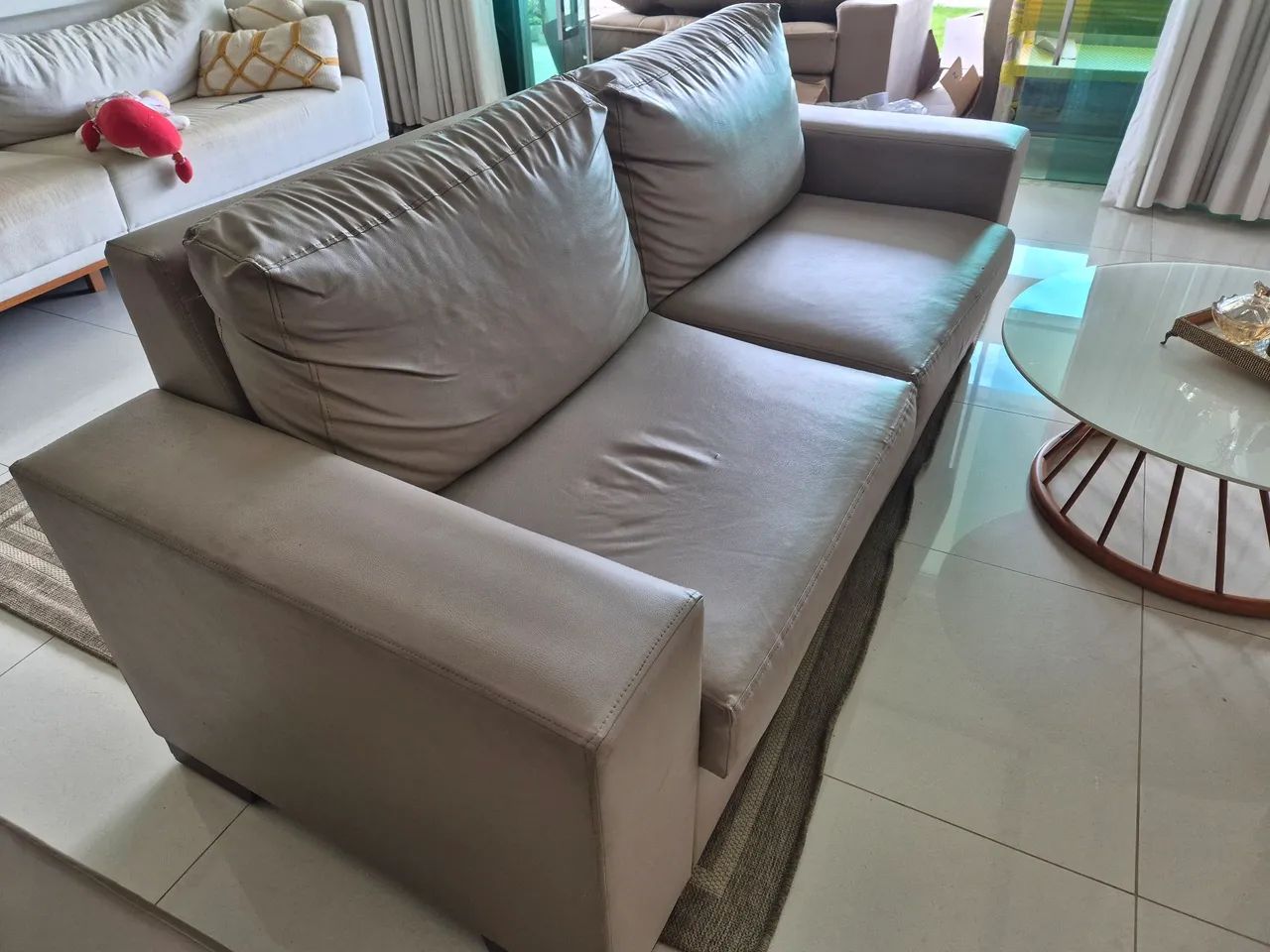 Sofá de 2 lugares