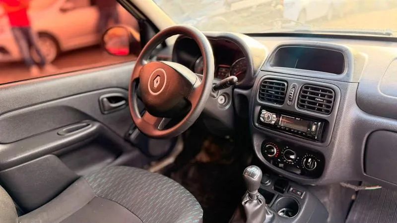 Renault Clio RN/ Expression 1.0 5P 2016 - Foto 5
