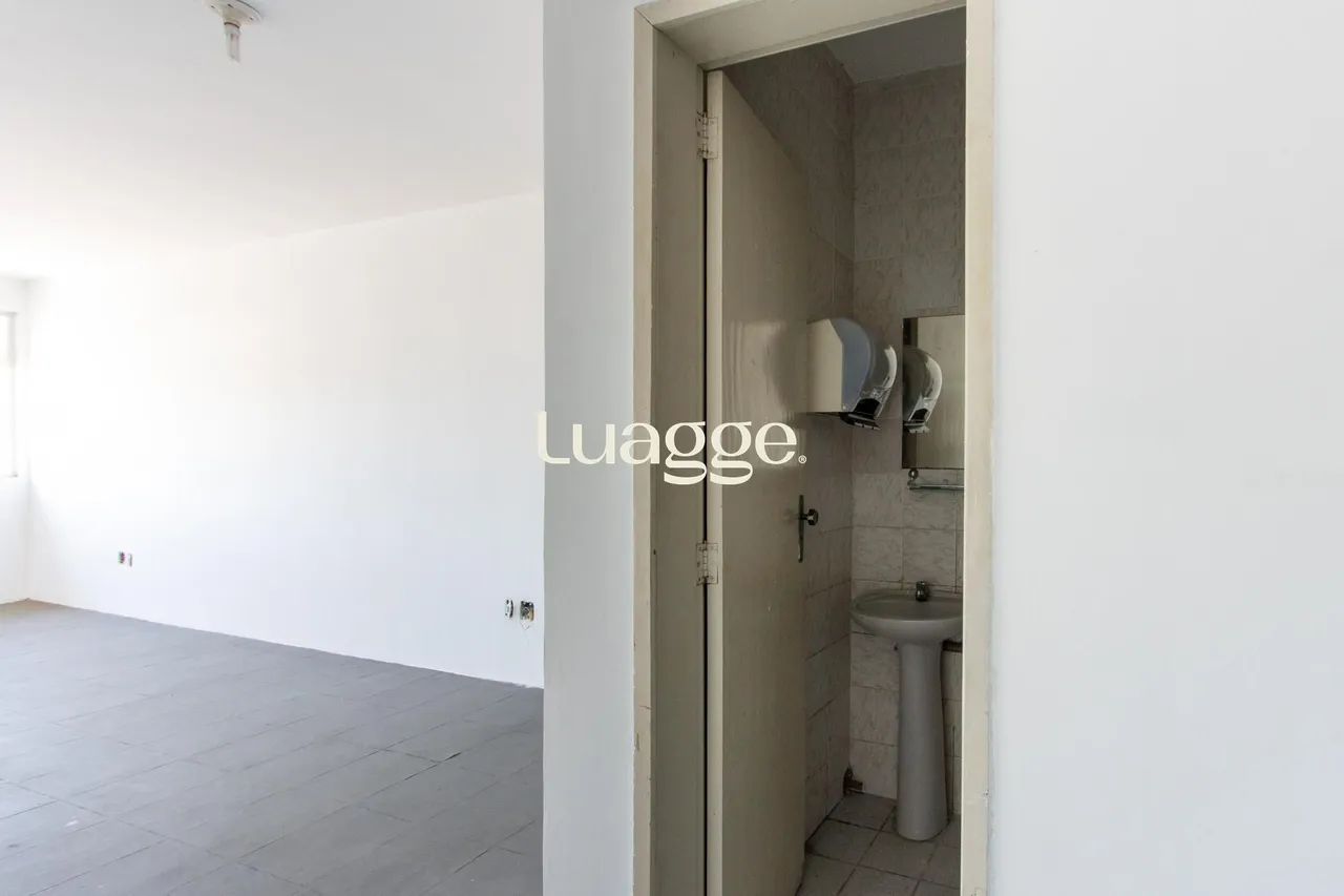 Sala comercial bem localizada, com aproximadamente 40m² - Foto 2