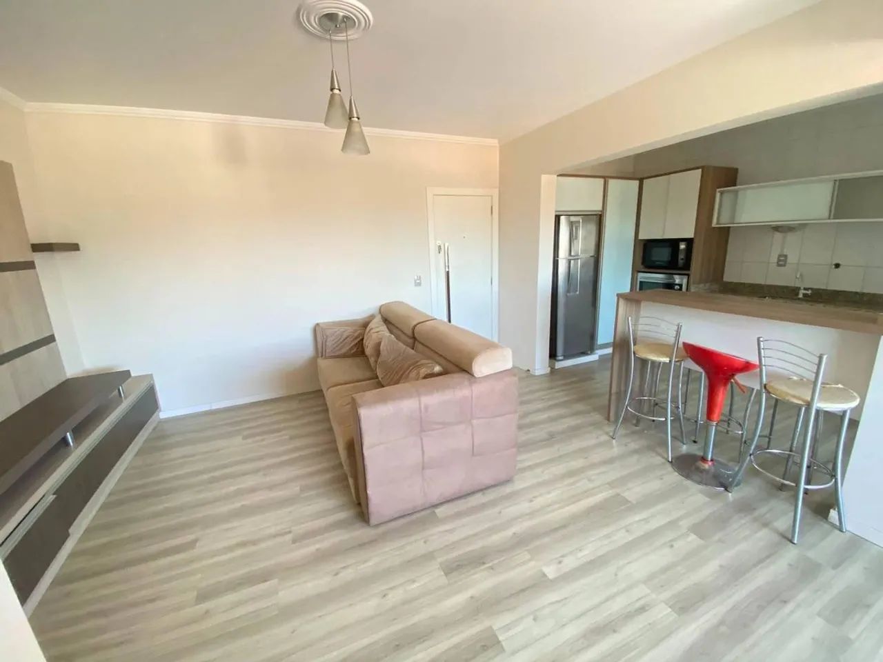 Apartamento para Aluguel no Centro com 80m² e 2 dormitórios/quartos disponíveis - Foto 4