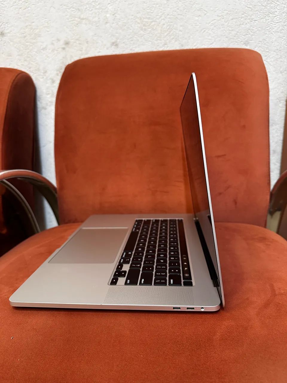 MacBook Pro 16 Polegadas i9 64gb de RAM 512SSD 2019 - Notebooks