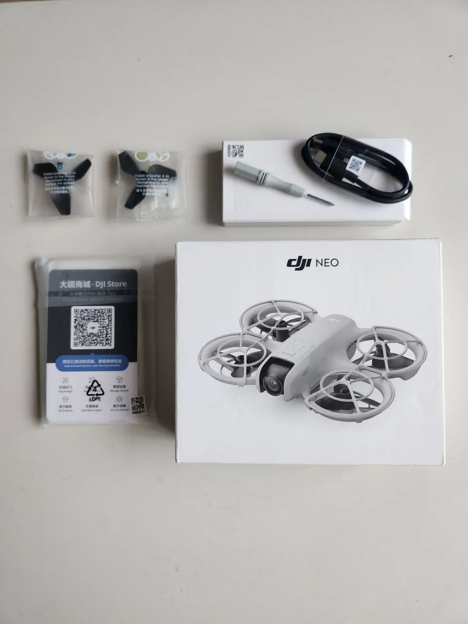 DJI NEO (caixa original, acessórios, nf, case - com 1 bateria)