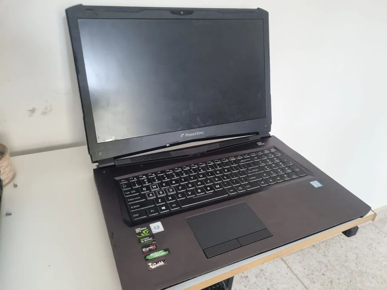 Vendo NOTEBOOK GAMER i7 com GTX 1070, 16 de ram