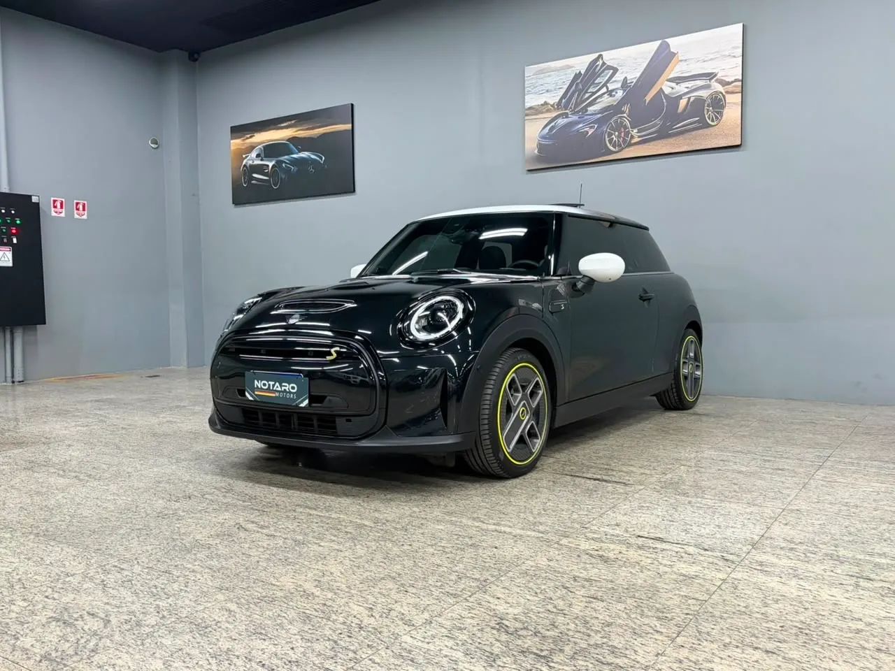 Mini Cooper SE Exclusive 3P (elétrico) 2023 - Foto 4