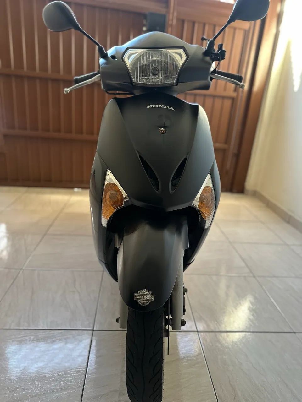 Honda Lead 110i - Foto 2