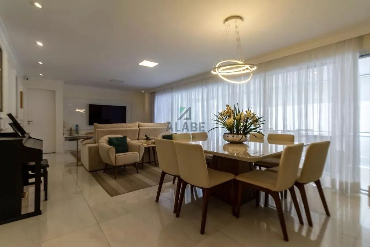 Luxuoso Apartamento no Brooklin