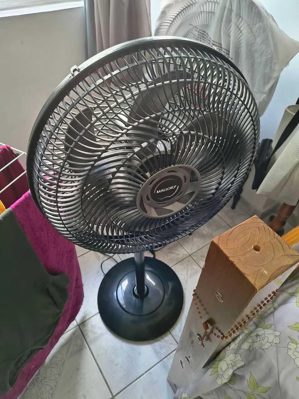 Ventilador Mallory 40 centímetros  - Foto 3