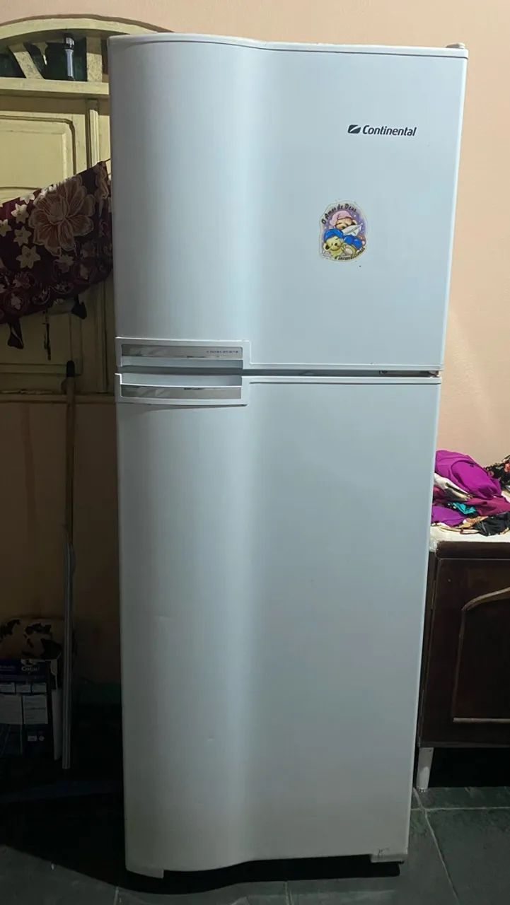 Geladeira Continental 480 Defrost 