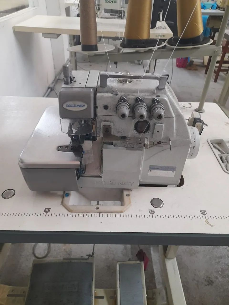 Maquina overlock SGGemsy 