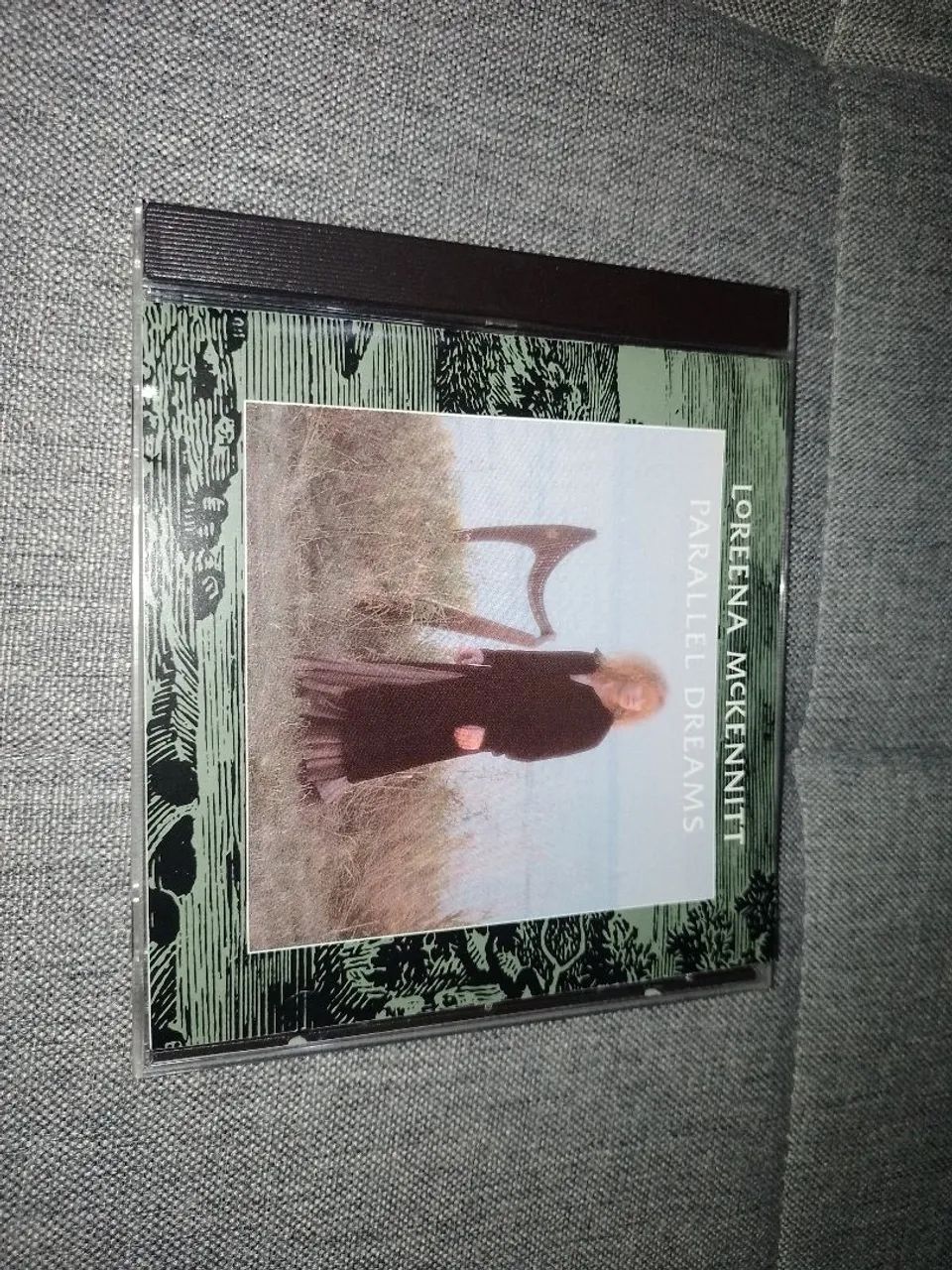 Vendo CD importado Loreena Mckennitt - Parallel Dreams 1994 - CDs
