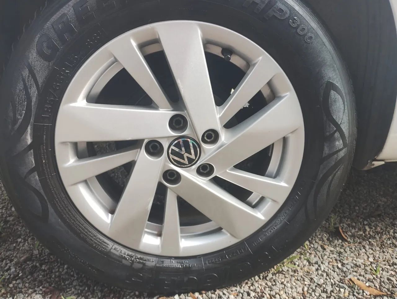 Rodas aro 15 originais Do polo TSI troco  - Foto 4