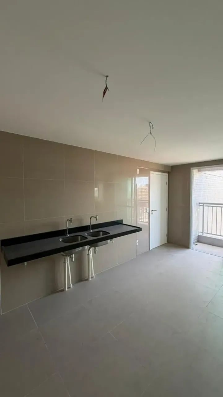 Apartamento novo com 4 suítes e 188m2 no Meireles - Foto 2