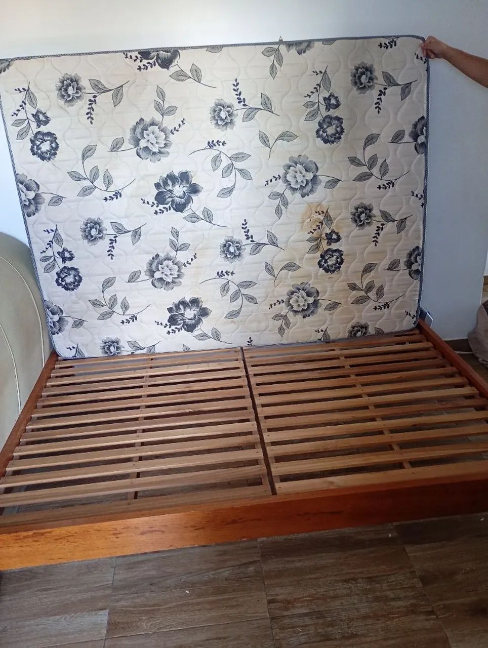 Vende-se cama e colchão Ortobom  - Foto 2