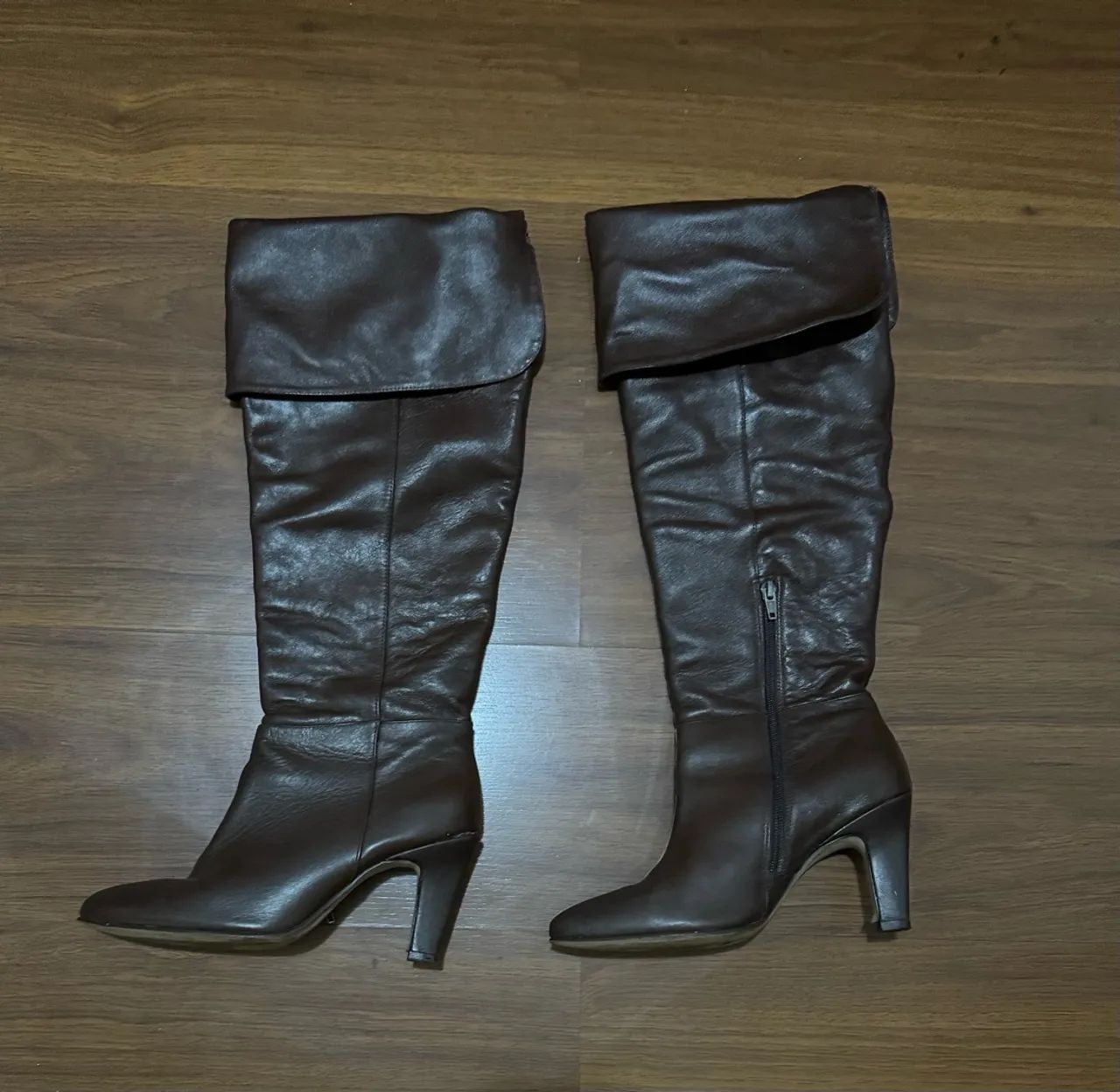 BOTA DE COURO LUIZA BARCELOS 