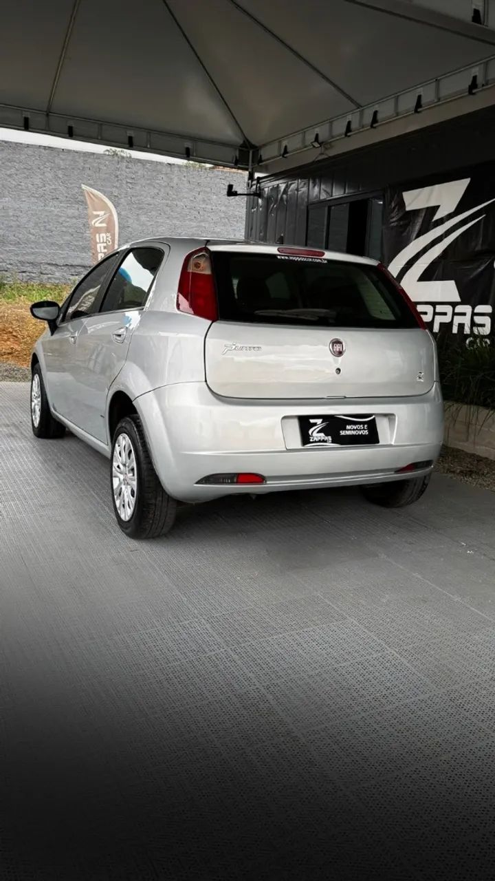 Fiat Punto Attractive 1.4 Fire Flex 8V 5P 2011 - Foto 5