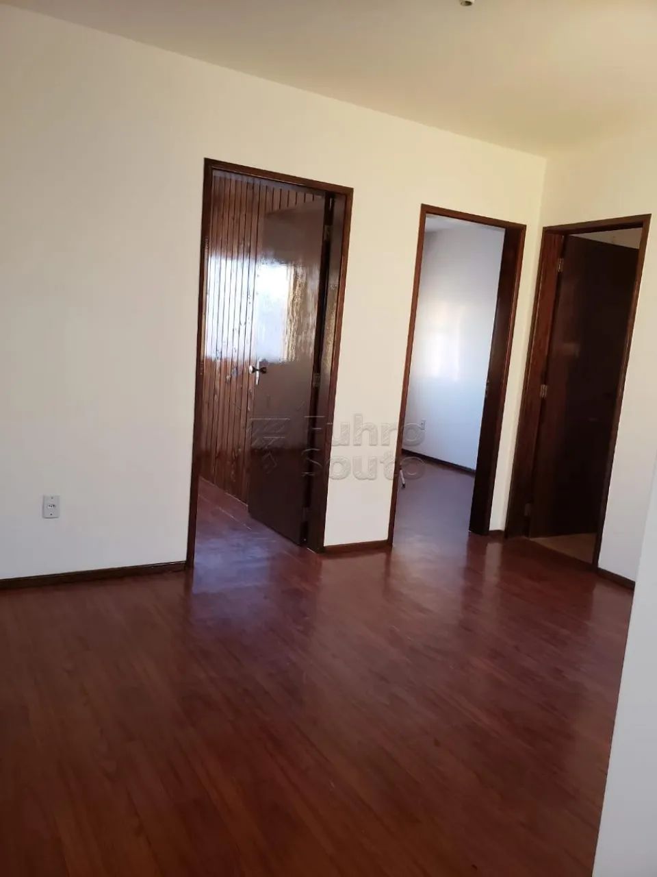 Excelente oportunidade de investimento, prédio central a venda. - Foto 3