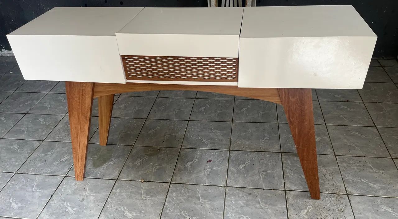 Penteadeira 2 em 1