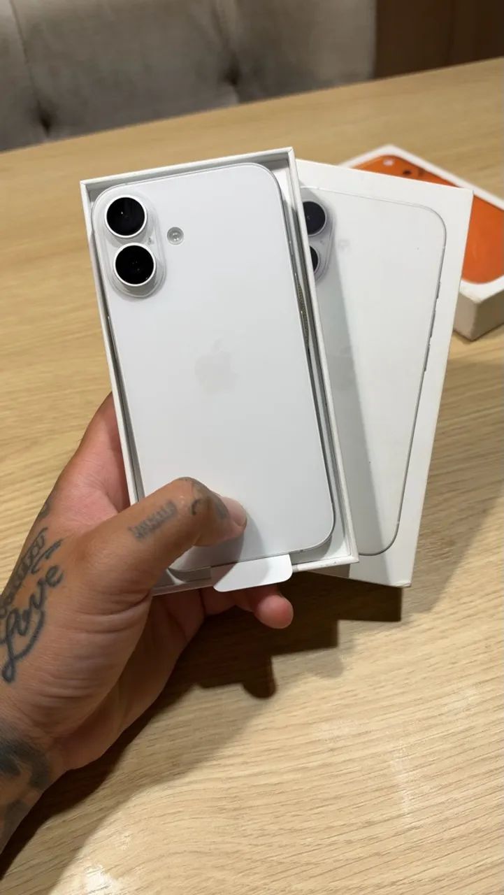 iPhone 16 128 gigas  - Foto 3
