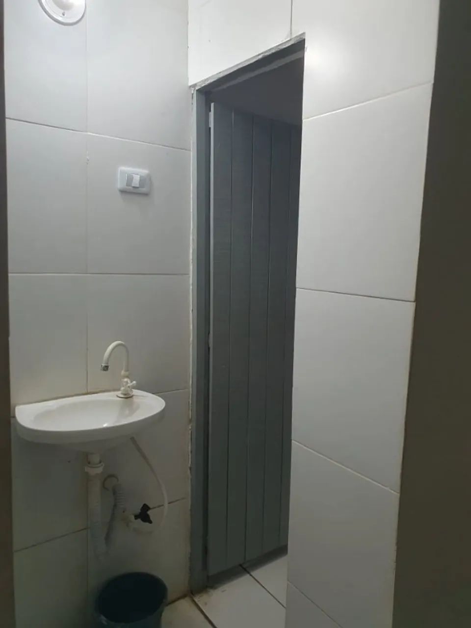 ALUGO LOJA COM PRIMEIRO ANDAR 134M2 E O TERRIO 121M2 ,CENTRO DA VITÓRIA DE SANTO ANTÃO PE - Foto 2