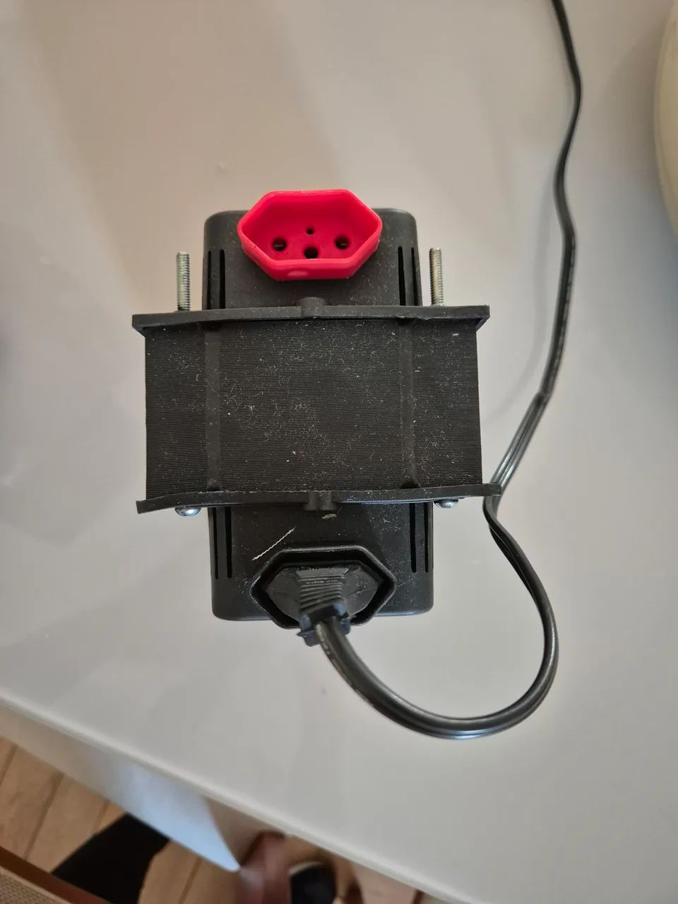 Transformador 220v 3000VA - Foto 3