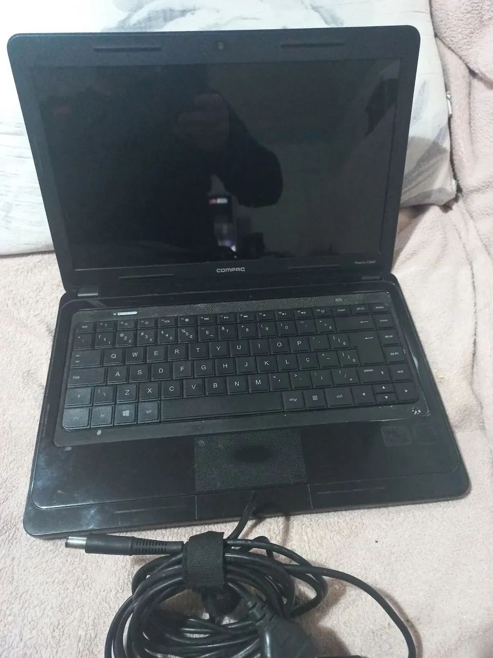 Notebook HP 6GB 500HD Windows 10, Bateria Viciada Funciona Normal  - Foto 4