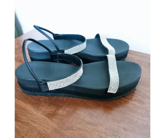 Sandália preta platform com strass n40 - Foto 2
