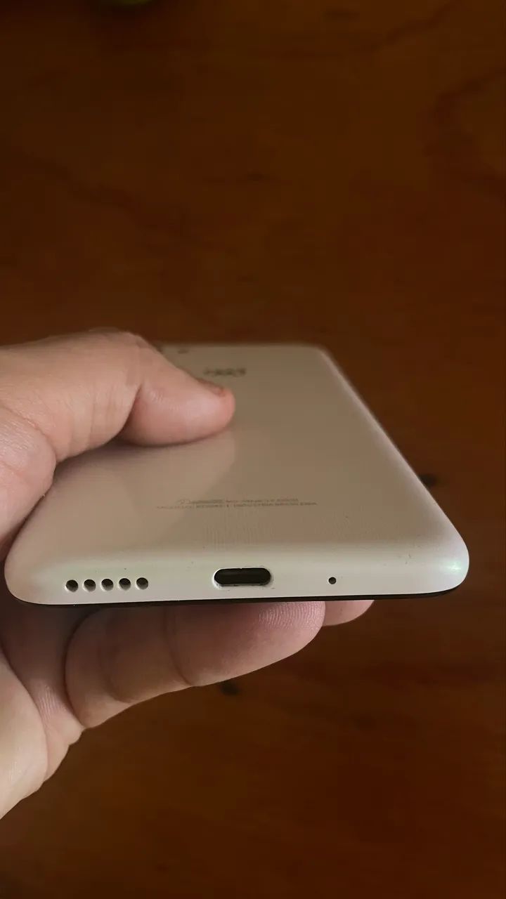 Celular Moto G8 (64GB) - Foto 3