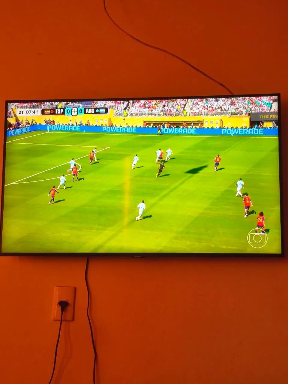Tv smart 43 polegadas Samsung controle solar - Foto 2