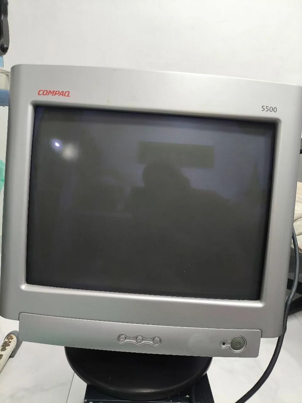Monitor antigo / tubo 