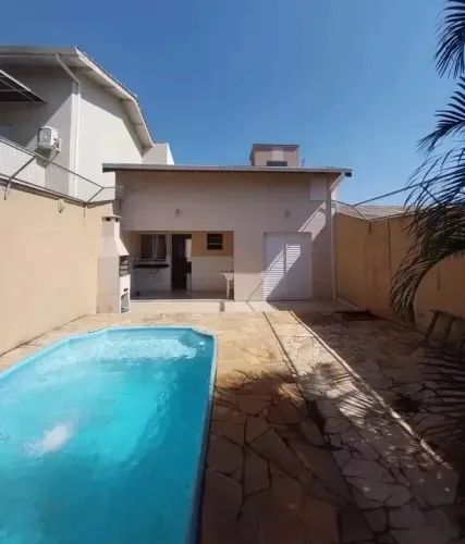 Linda casa está a venda em Icoaraci 