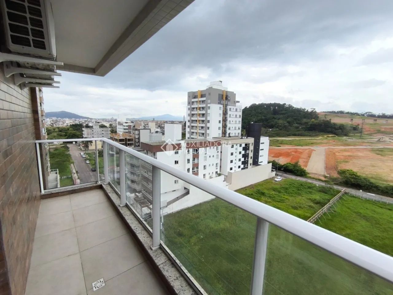 Apartamento de 2 dormitórios para alugar na Pedra Branca. - Foto 2