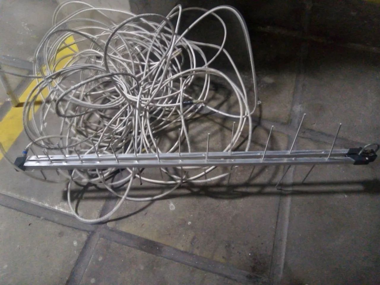 Antena Espiga de Peixe - Foto 2