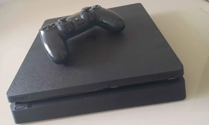 Playstation 4 500GB Slim