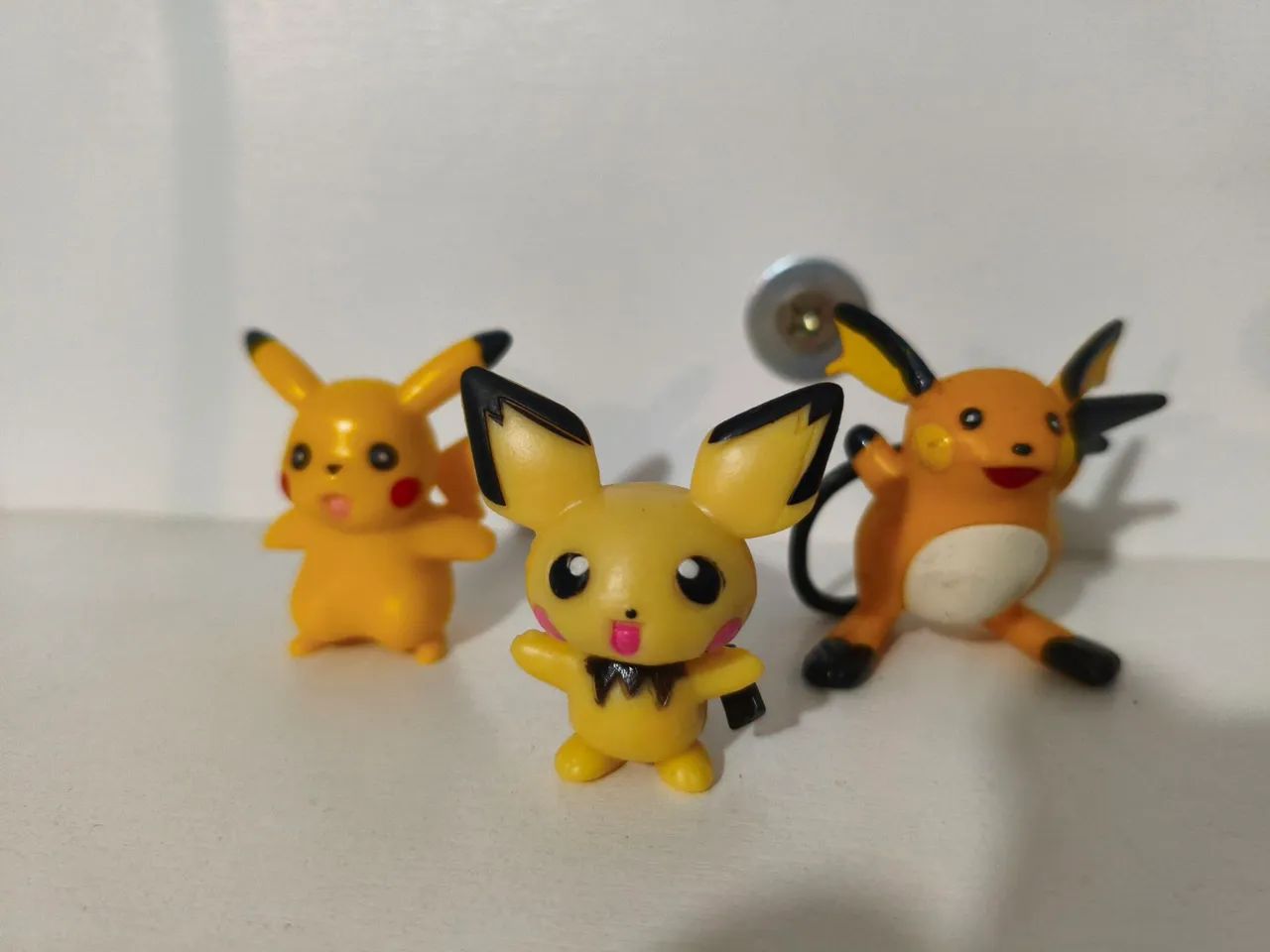 Miniaturas Pokémon - Pichu - Pikachu - Raichu - Foto 2