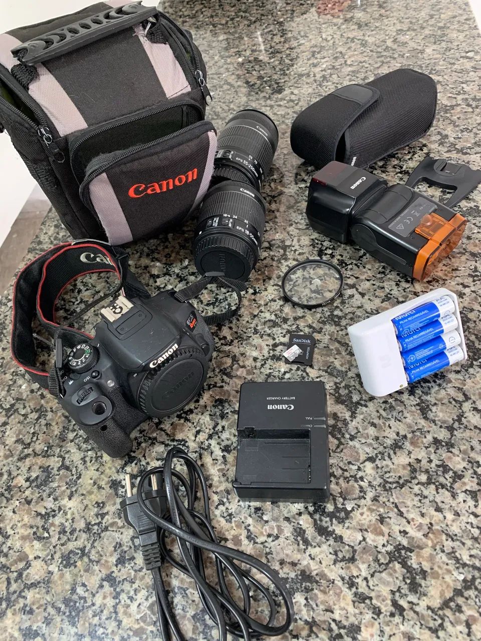 Kit Canon Rebel T5i Completo - Bem Conservado