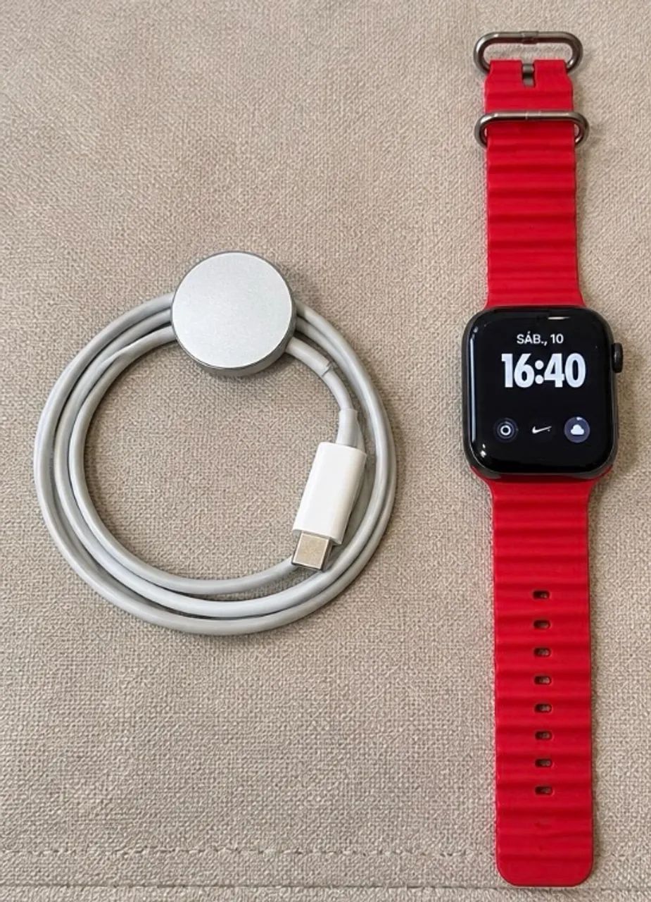 APPLE WATCH SERIES 7 