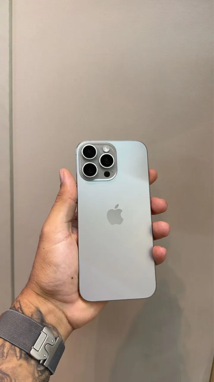 IPHONE 16 PRO MAX 256GB SEMINOVO 