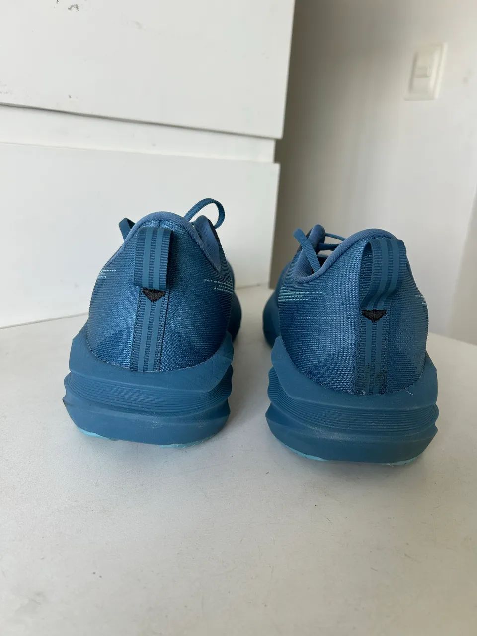 Tênis Asics Novoblast 5 - Foto 4