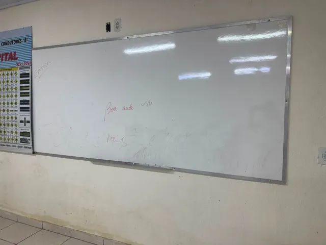 Quadro de lousa branca 