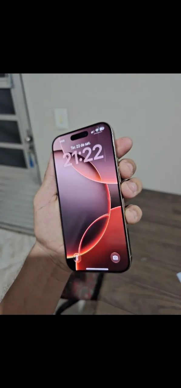 IPHONE 16 PRO  - Foto 2