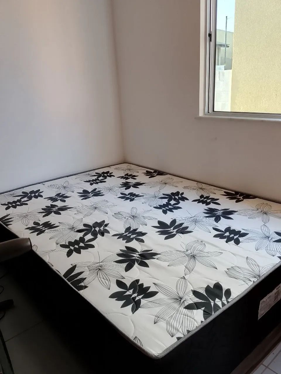 Vendo uma cama semi nova 