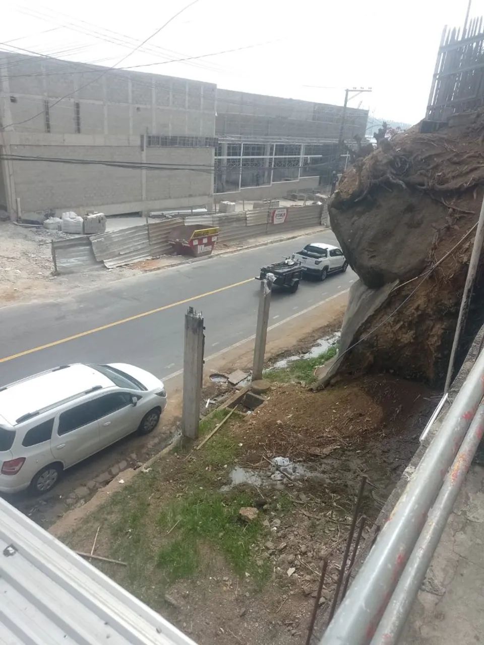 Terreno frente superm.