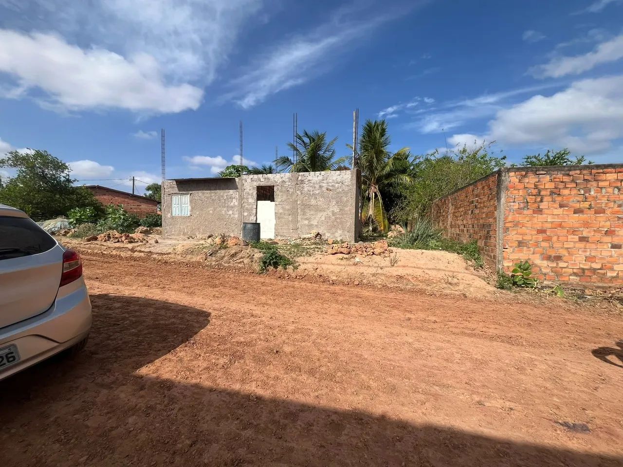 Terreno bem localizado e plano - Foto 2