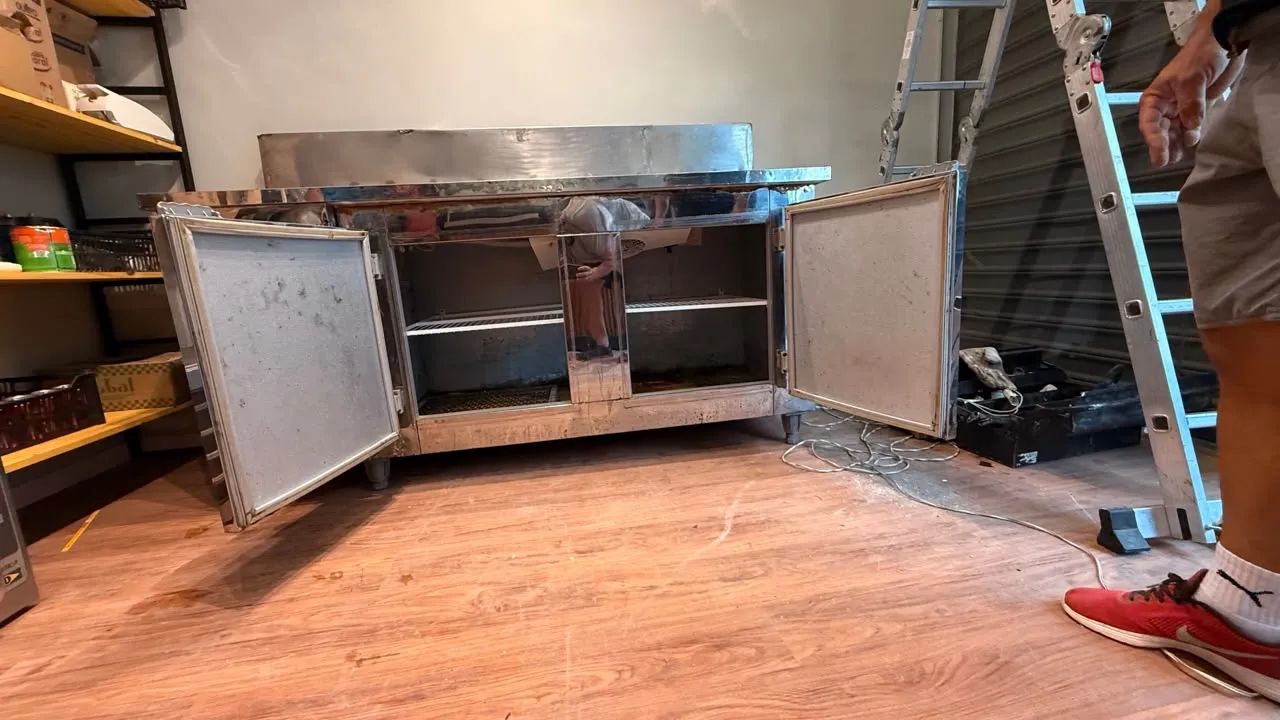 Balcão em Inox Refrigerado