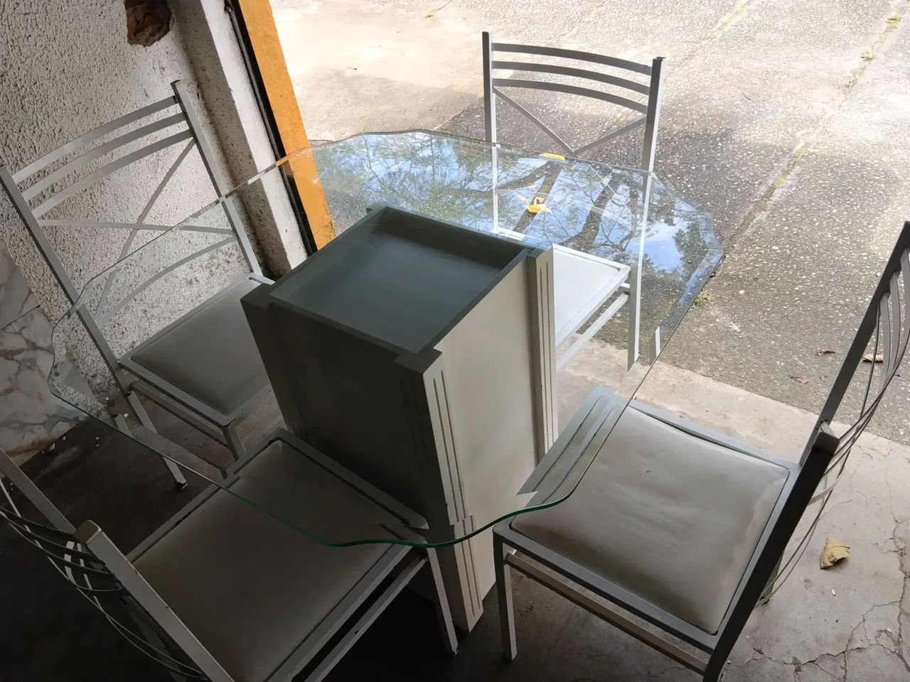 Mesa vidro 4 cadeiras 