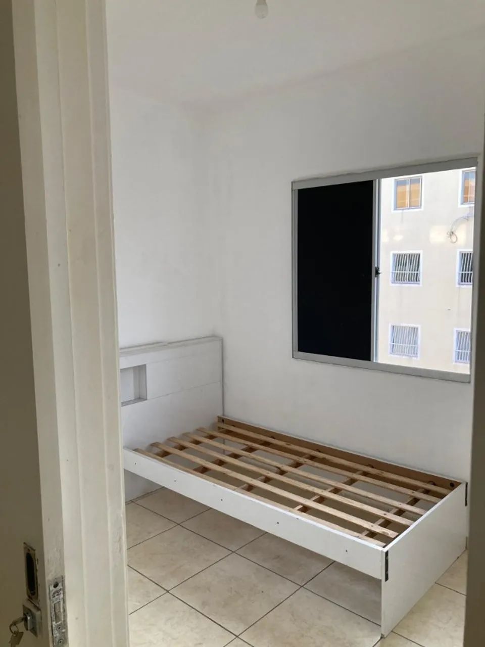Cama Solteiro com Nicho - Sem Colchão - Foto 3